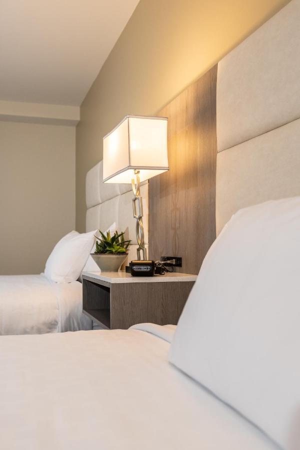 Apache Gold Resort Hotel & Casino Globe Extérieur photo